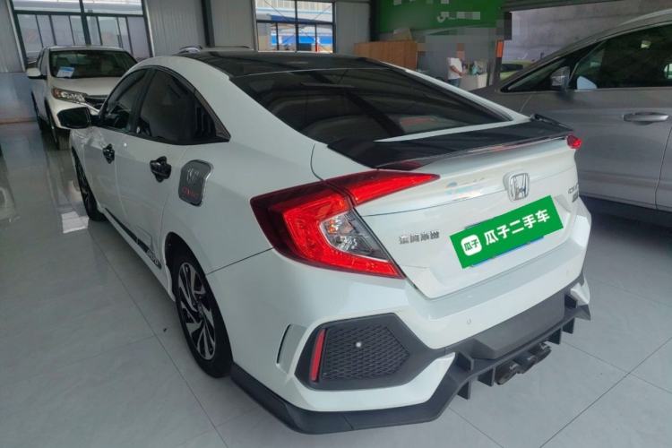 Used Honda Civic 2016 220TURBO CVT Luxury Edition
