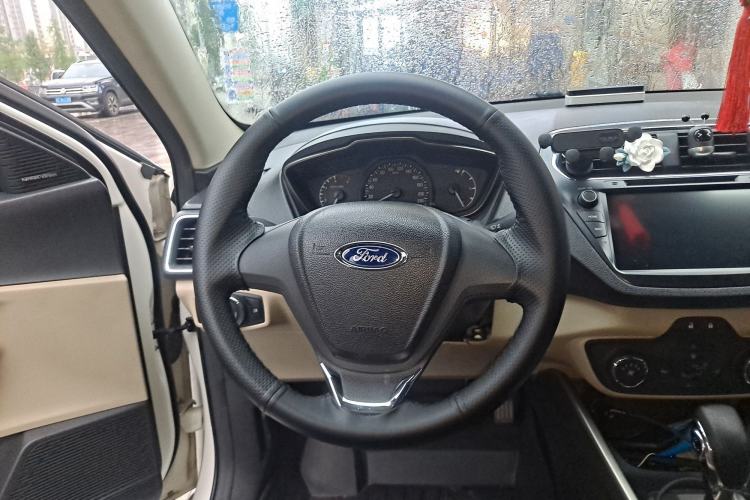 Used Ford Escort 2015 1.5L Automatic Comfort Edition