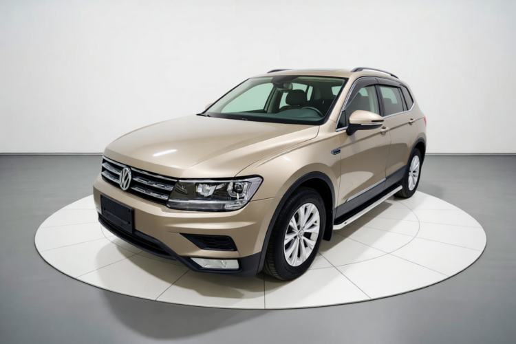 Used Volkswagen Tiguan L 2017 330TSI Automatic Two-Wheel Drive Luxury Edition Guazi used car, China used car export, Used car for sale, Used cars, Cheapest cars for sale