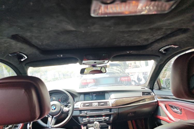 Used BMW 5 Series 2011 523Li Luxury Model
