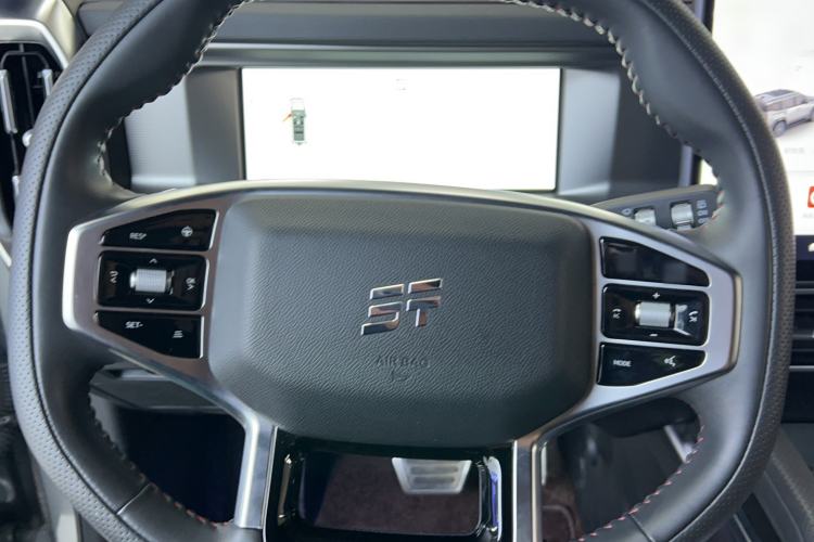 Used JETOUR Traveler 2023 2.0T All-Wheel Drive CrossPRO+ Interior 3