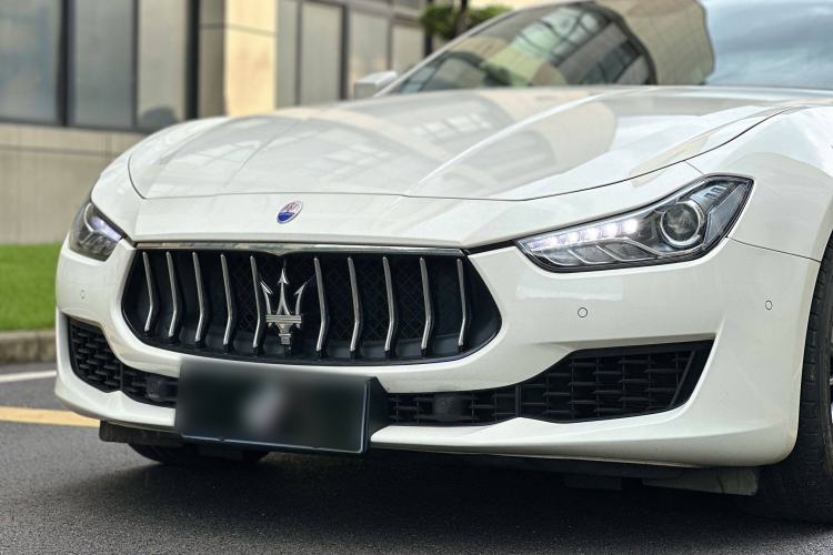 Used Maserati Ghibli 2021 2.0T Sharp Edition