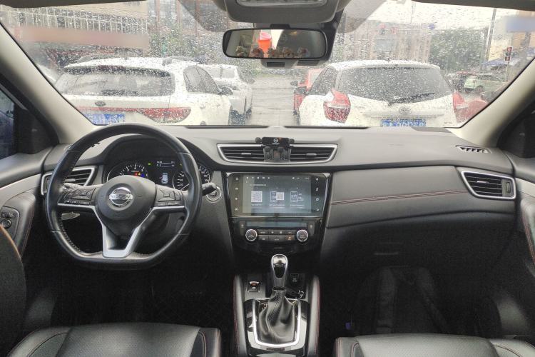 Used Nissan Qashqai 2022 2.0L CVT XV Premier Luxury Edition Center Console