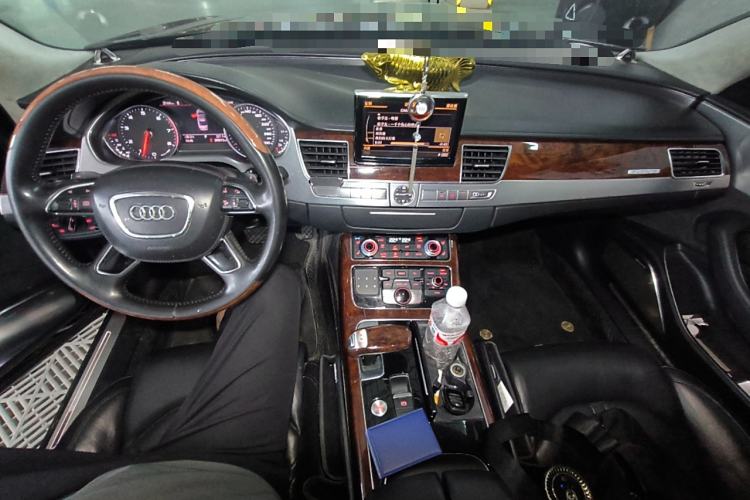 Used Audi A8 2011 A8L W12 6.3 FSI quattro
