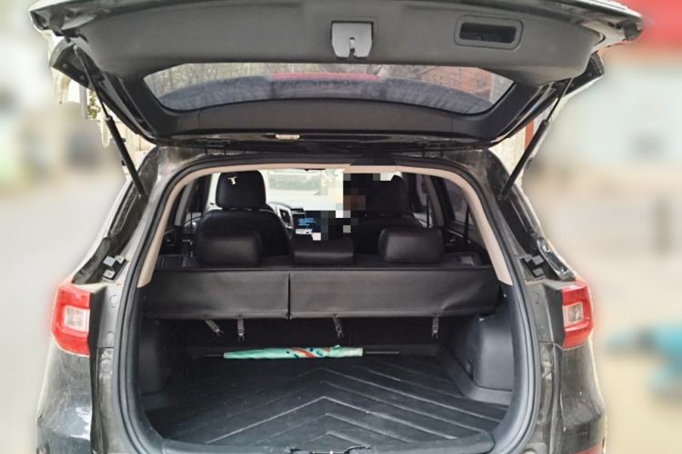 Used CHANGAN CS75 2016 2.0L Manual Luxury Version China IV Standard
