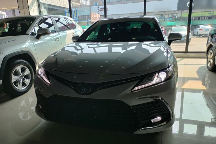 Used Toyota Camry 2023 Dual-Motor 2.5 HGVP Leading Edition
