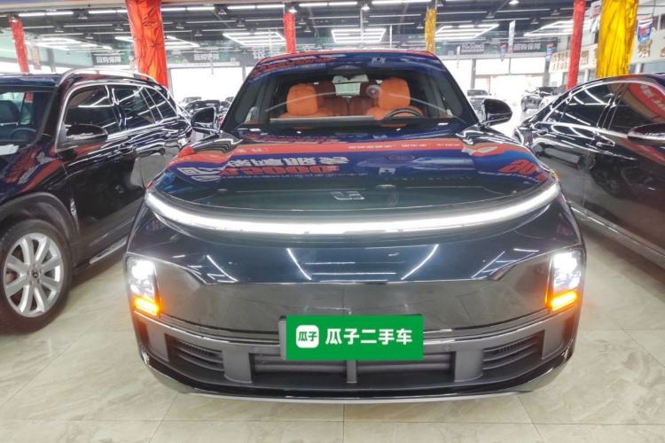 Used Li Auto L8 2024 Pro Model
