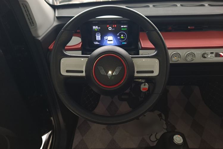 Used Wuling Hongguang MINIEV 2022 GAMEBOY 200km Gaming Edition with Lithium Iron Phosphate Steering Wheel