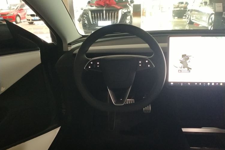 Used Tesla Model 3 2023 Long-Range All-Wheel-Drive Version