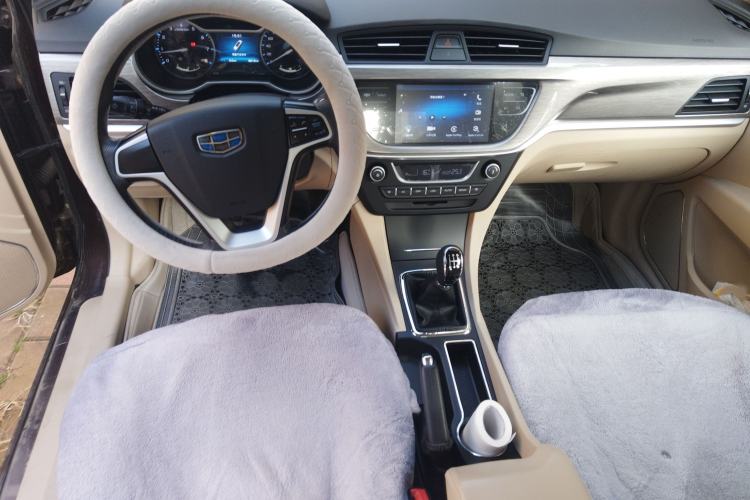 Used Geely Auto Emgrand 2017 Sedan Million Edition 1.5L Manual Luxury Model
