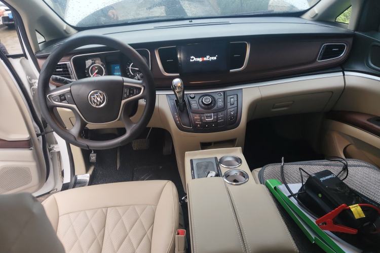 Used Buick GL8 2018 28T Comfort Model China VI Standard
