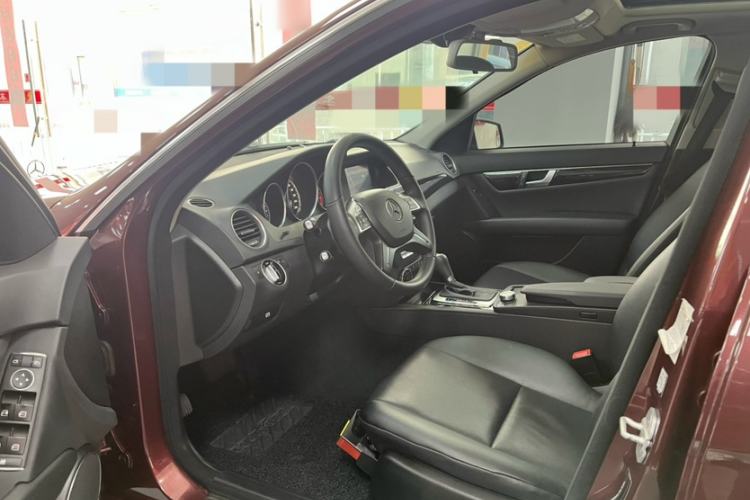 Used Mercedes-Benz C-Class 2013 C 180 Classic Grand Edition
