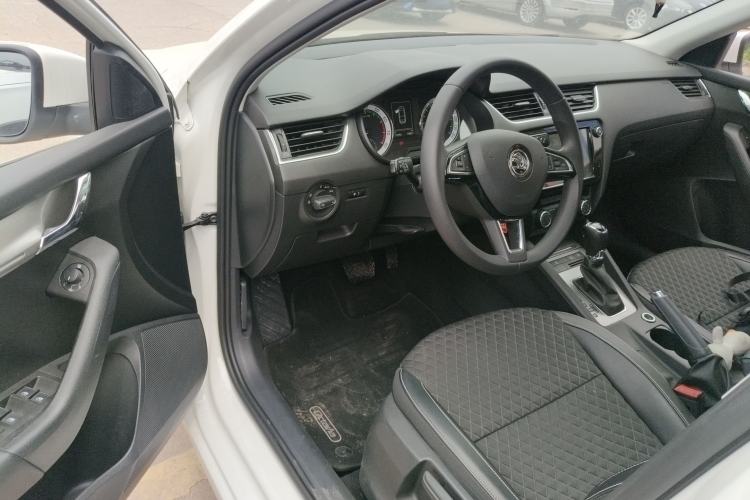 Used Skoda Octavia 2019 TSI230 DSG Luxury Edition
