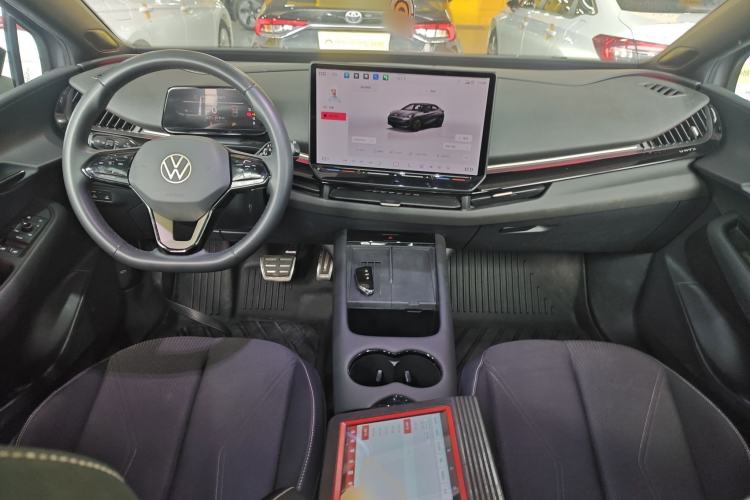 Used Volkswagen ID.UNYX 2024 Revised Pro Long-Range Version Center Console