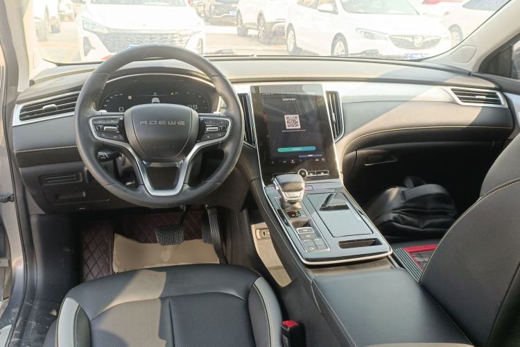 Used Roewe i6 MAX 2020 300TGI Automatic Cool & Stylish Skyroof Edition