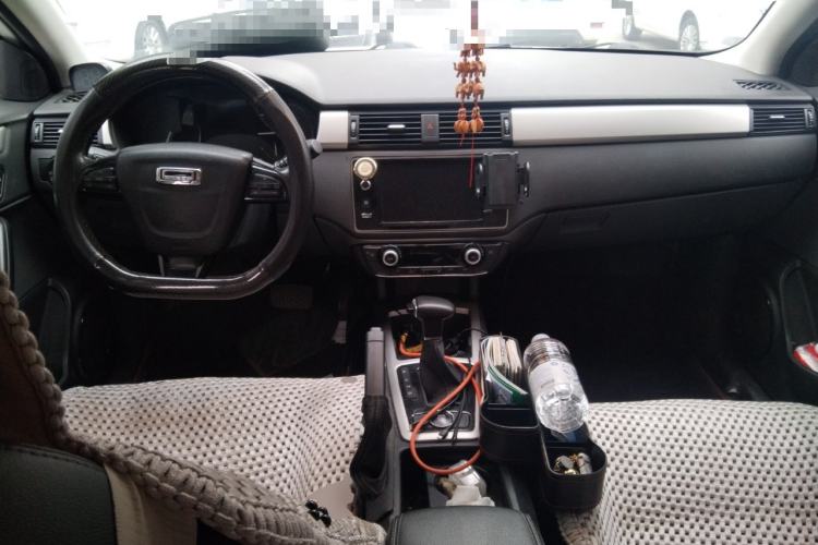 Used Qoros 3 2016 Sedan 1.6L Automatic Zhiyue Model
