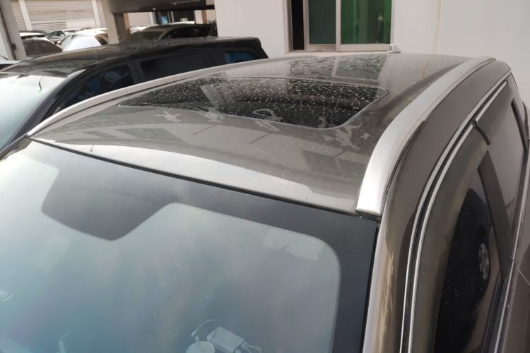 Used Geely Auto Emgrand X7 Sport 2021 Million Edition 1.8TD DCT Two-Wheel Drive Comfort Model Roof