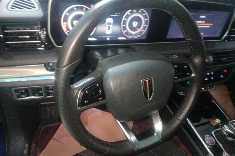 Used Hongqi HS5 2022 Facelifted Version 2.0T Smart Connect Flagship All-Wheel-Drive Edition