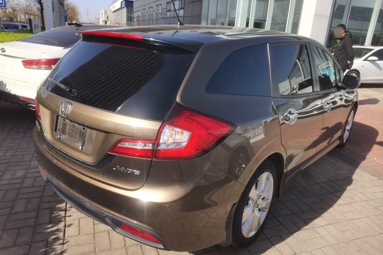 Used Honda Jade 2016 1.8L Automatic Comfort Elite Version 5 Seats Rear Right 45 Deg