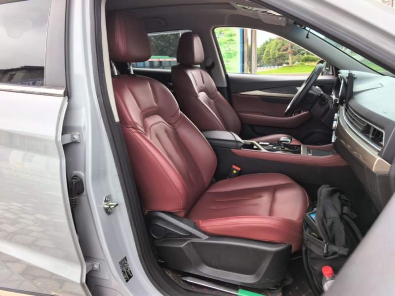Used JETOUR X70 2024 1.5T DCT Glory PRO 7-Seater — 24