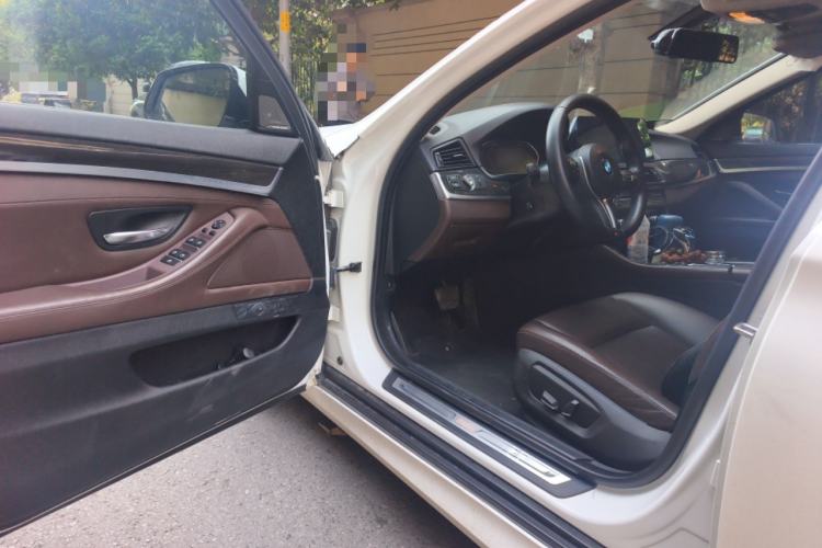 Used BMW 5 Series 2014 525Li Luxury Design Package