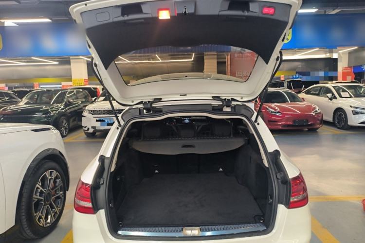 Used Mercedes-Benz C-Class 2015 C 200 station wagon