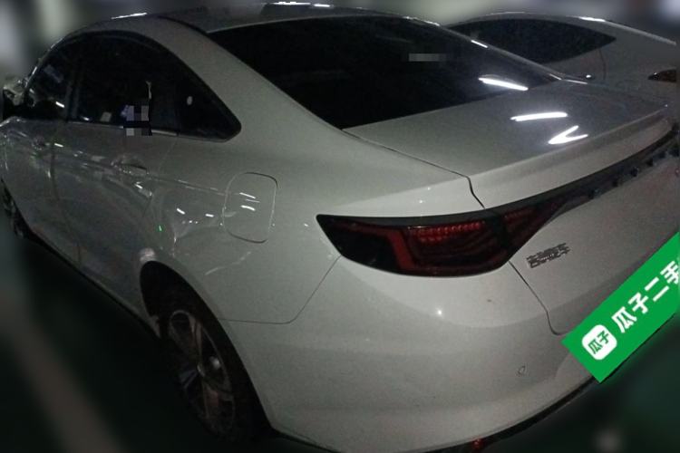 Used Geely Auto Emgrand L HiP 2024 Champion Edition 1.5TD-DHT Pro 100KM Superior Model
