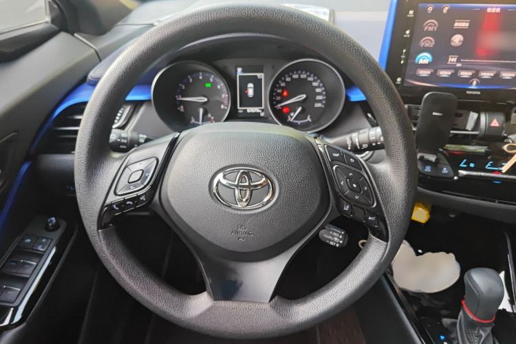 Used Toyota IZOA 2020 2.0L Enjoy Edition