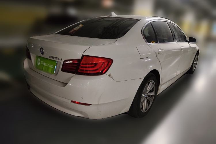 Used BMW 5 Series 2013 525Li Luxury Model
