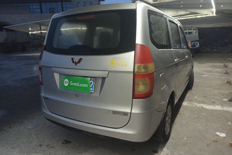 Used Wuling Hongguang 2013 1.5L Standard Version
