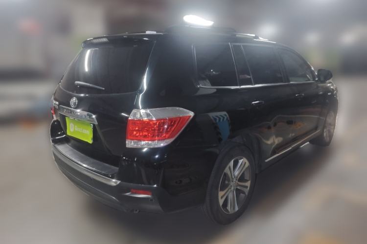 Used Toyota Highlander 2012 2.7L Two-Wheel Drive 7-Seater Luxury Edition
