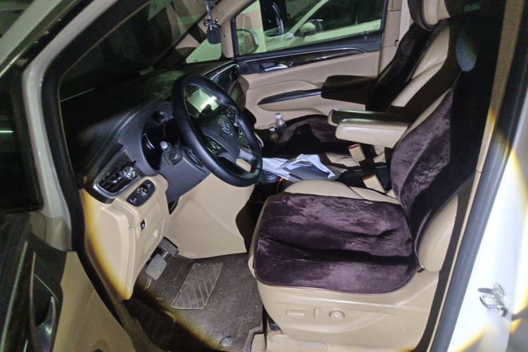 Used Buick GL8 2017 ES 28T Premium Version China V Standard Left Front Seat