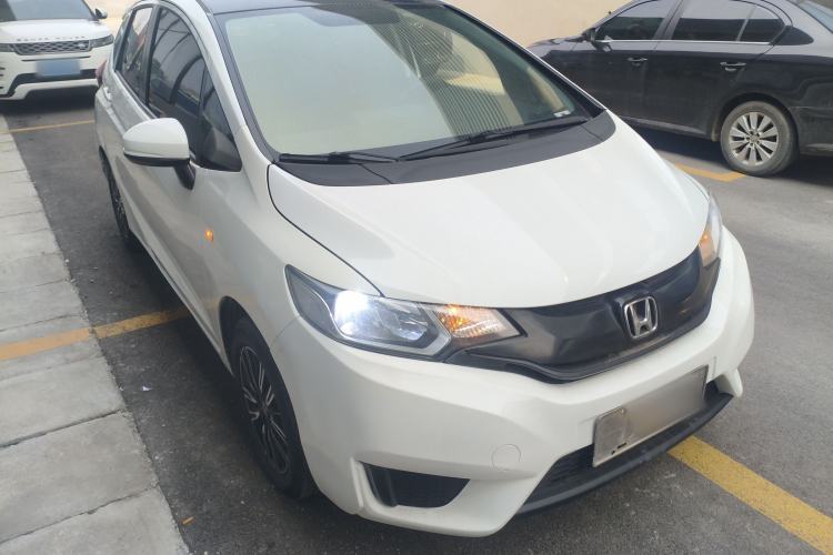 Used Honda Fit 2016 1.5L LXS CVT Comfort Sunroof Version
