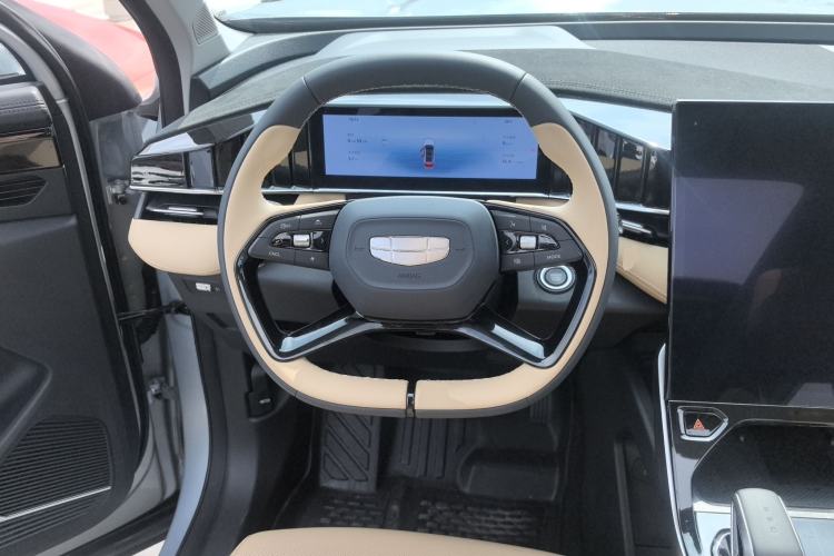 Used Geely Auto FX11 2023 1.5TD DCT Prestige Edition