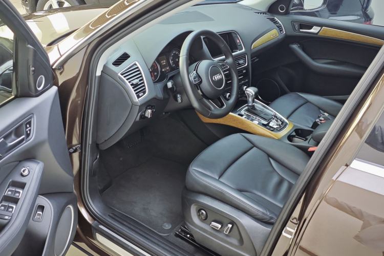 Used Audi Q5 2013 45 TFSI quattro off-road version