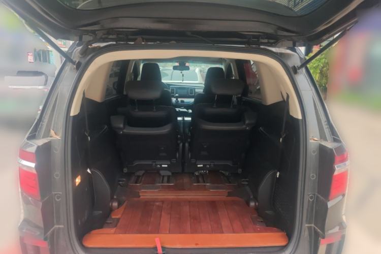 Used Honda Elysion 2016 2.4L Supreme Edition Trunk