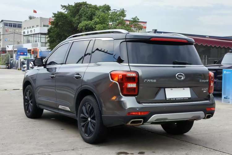 Used GAC Trumpchi GS8 2017 320T Two-Wheel Drive Luxury Smart Connectivity Version (7 Seats)
