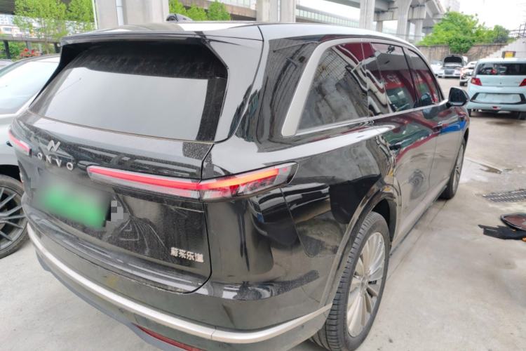 Used ONVO Luxeed L90 2025 Model—Ultra Six-Seater Version
