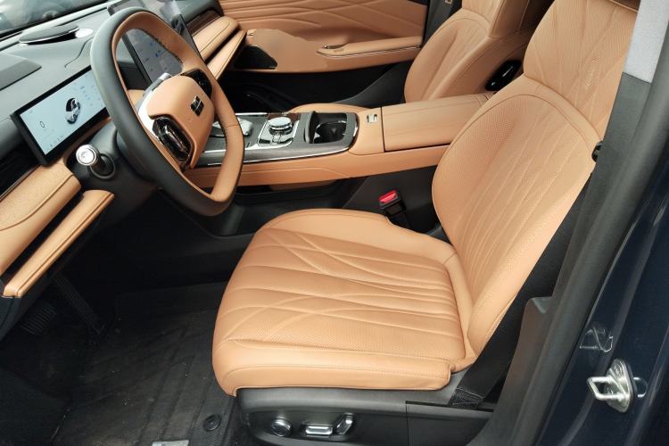 Used Geely Galaxy 8 2025 130km EM-P Starship Edition Left Front Seat