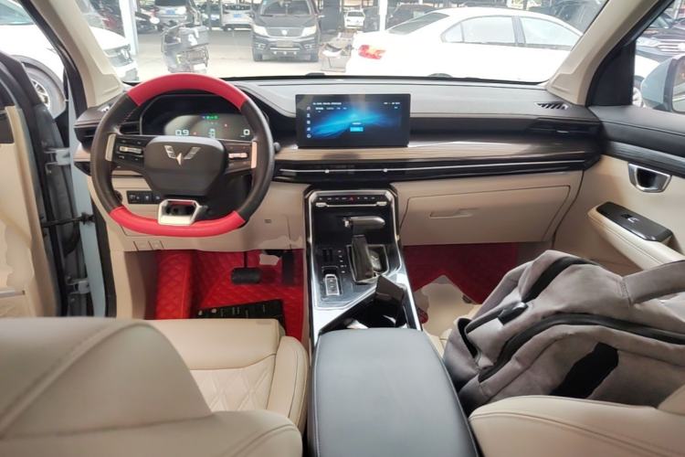 Used Wuling Asta 2021 1.5T CVT Star曜 Edition Center Console