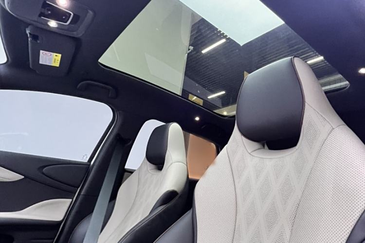 Used BYD Dolphin 2023 420 km Fashion Edition