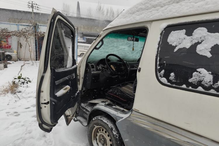 Used King Long Golden Way 2016 2.0L Value-Plus Edition 4G20
