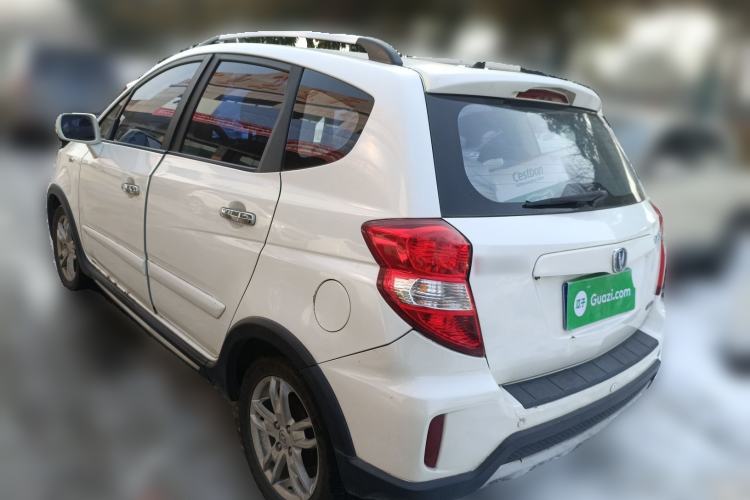 Used CHANGAN CX20 2014 1.4L Manual Sunroof Navigation Version – China IV Standard
