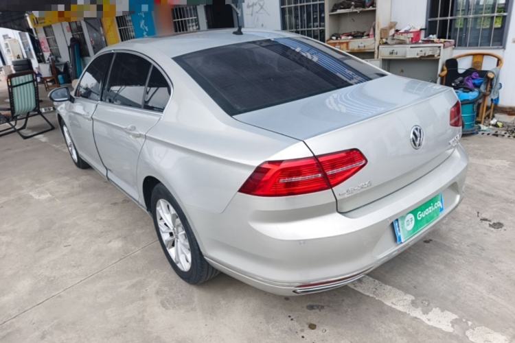 Used Volkswagen Magotan 2019 330TSI DSG Luxury Model China V Standard
