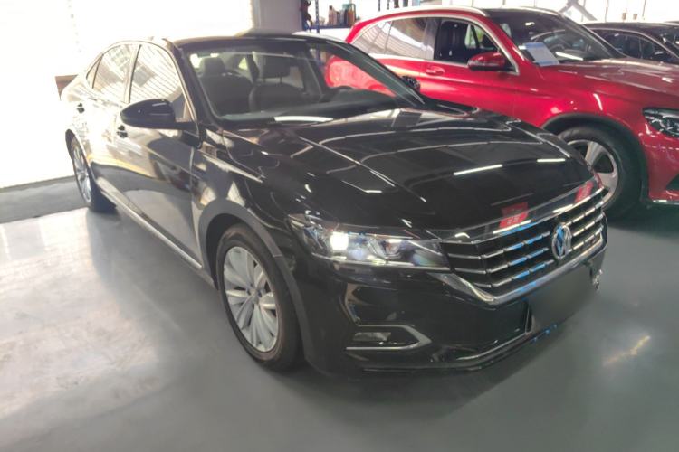 Used Volkswagen Passat 2019 330TSI Elite Edition China VI
