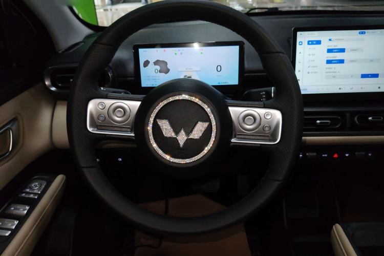 Used Wuling Bingo PLUS 2024 510 km Flagship Edition Four-Seater Version
