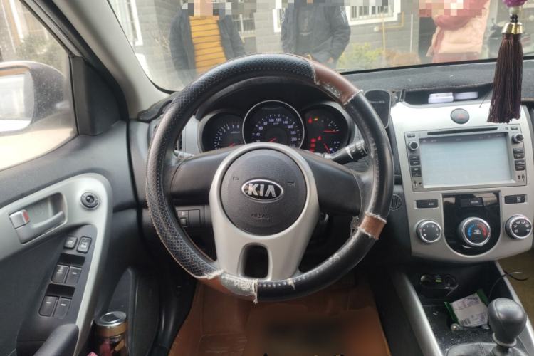 Used Kia Forte 2014 1.6L MT GL