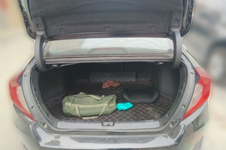 Used Honda Civic 2016 220TURBO CVT Luxury Edition Trunk