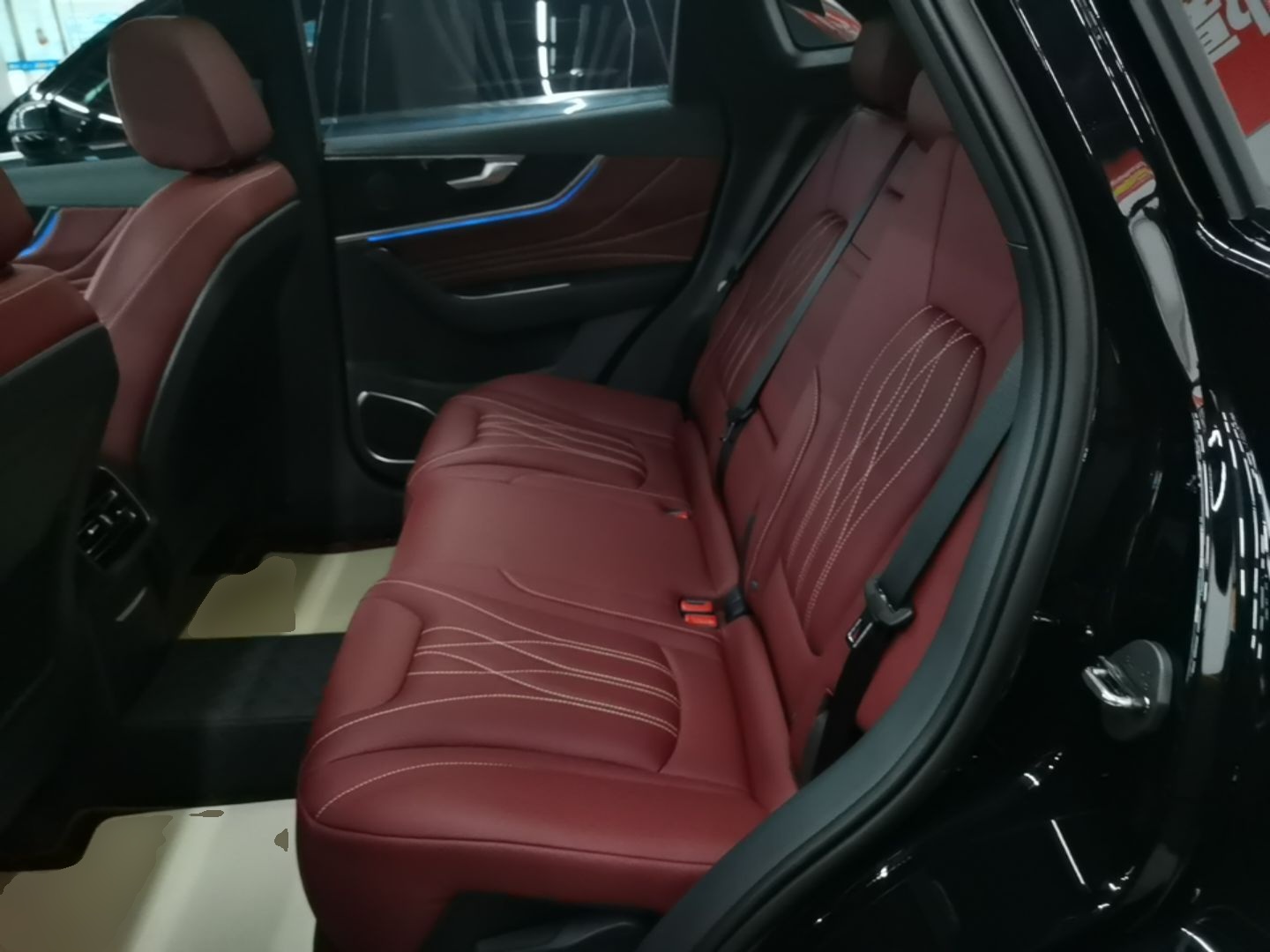 Hongqi HS5 2026 Model 2.0T Four-Wheel Drive Xuan Ying Edition — снимка 20