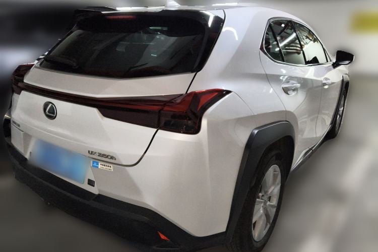 Used Lexus UX 2022 260h Explore-Cool Edition
